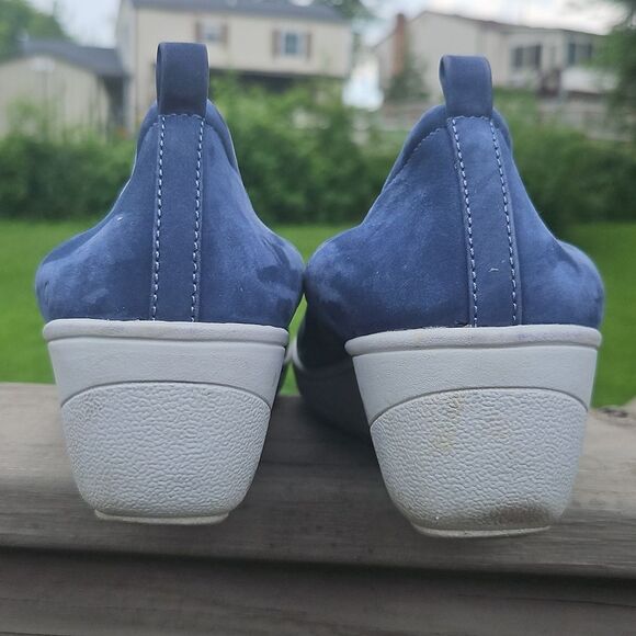 Vionic Jacey Navy Blue Leather Slip-On Shoes Size 7.5 - Picture 8 of 9